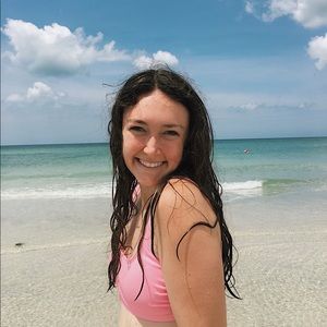 Meet your Posher, Lucy